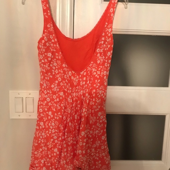 floral salmon colored dress - Picture 2 of 4
